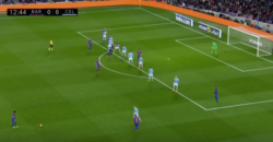 ネイマール：フリーキックの戦術：スクリーンの後ろのスペースに走り込んだ選手に合わせる