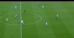 ぺぺ:ディフェンスの技術:メッシの切り返しに反応して足を延ばして飛び込む